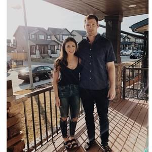 Meet your Posher, Dania